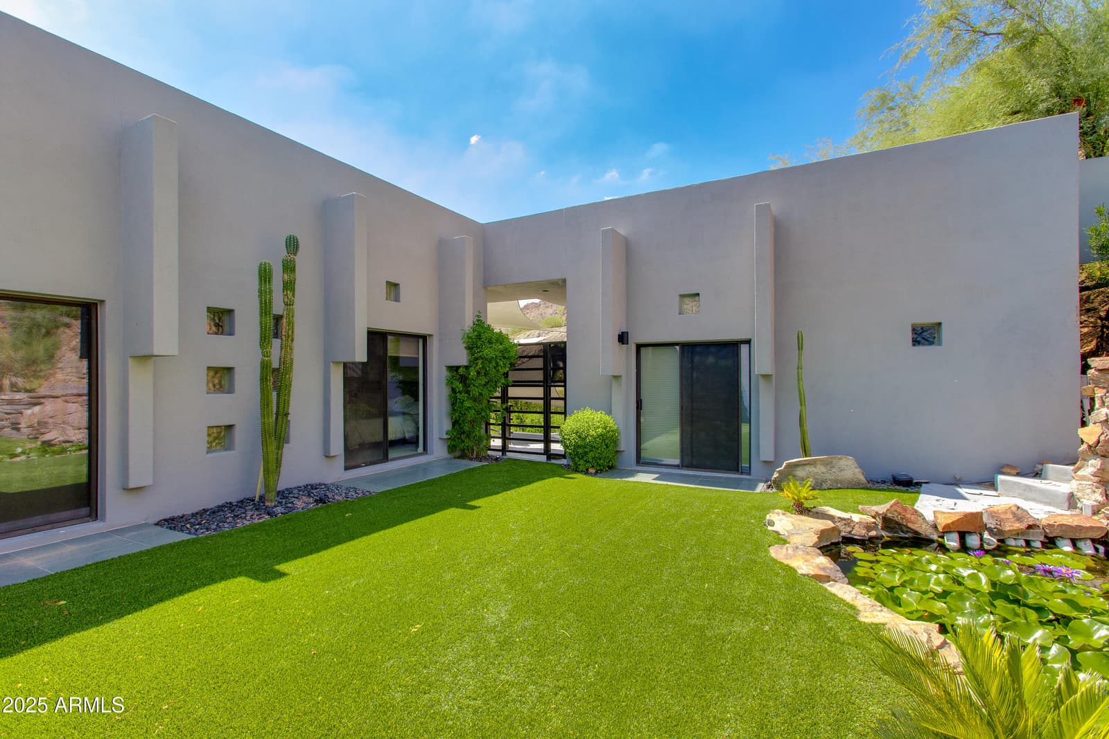 4228 E HIGHLANDS Drive, Paradise Valley, AZ 85253 — photo 32 of 36