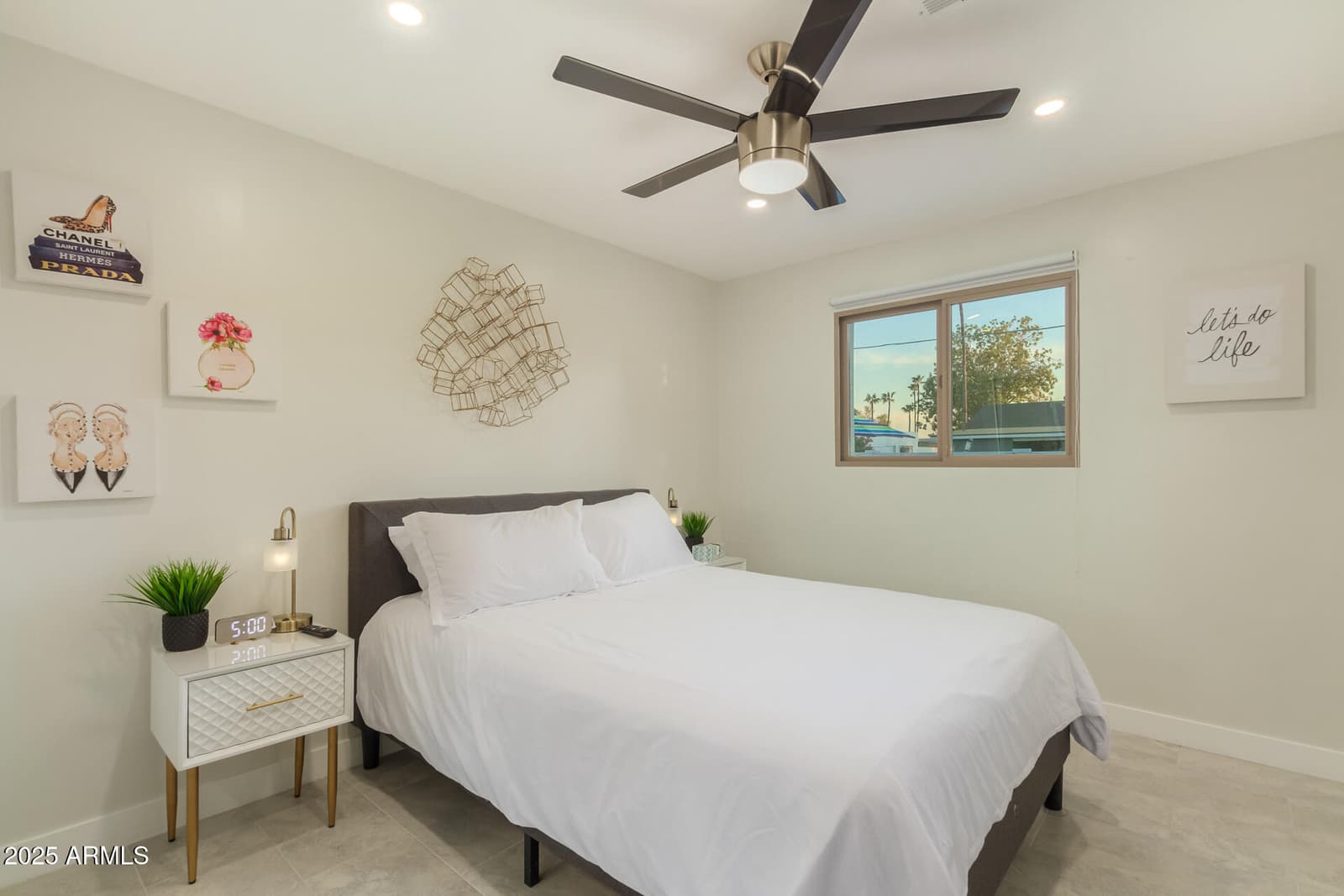 8225 E Crestwood Way, Scottsdale, AZ 85250 — photo 15 of 35