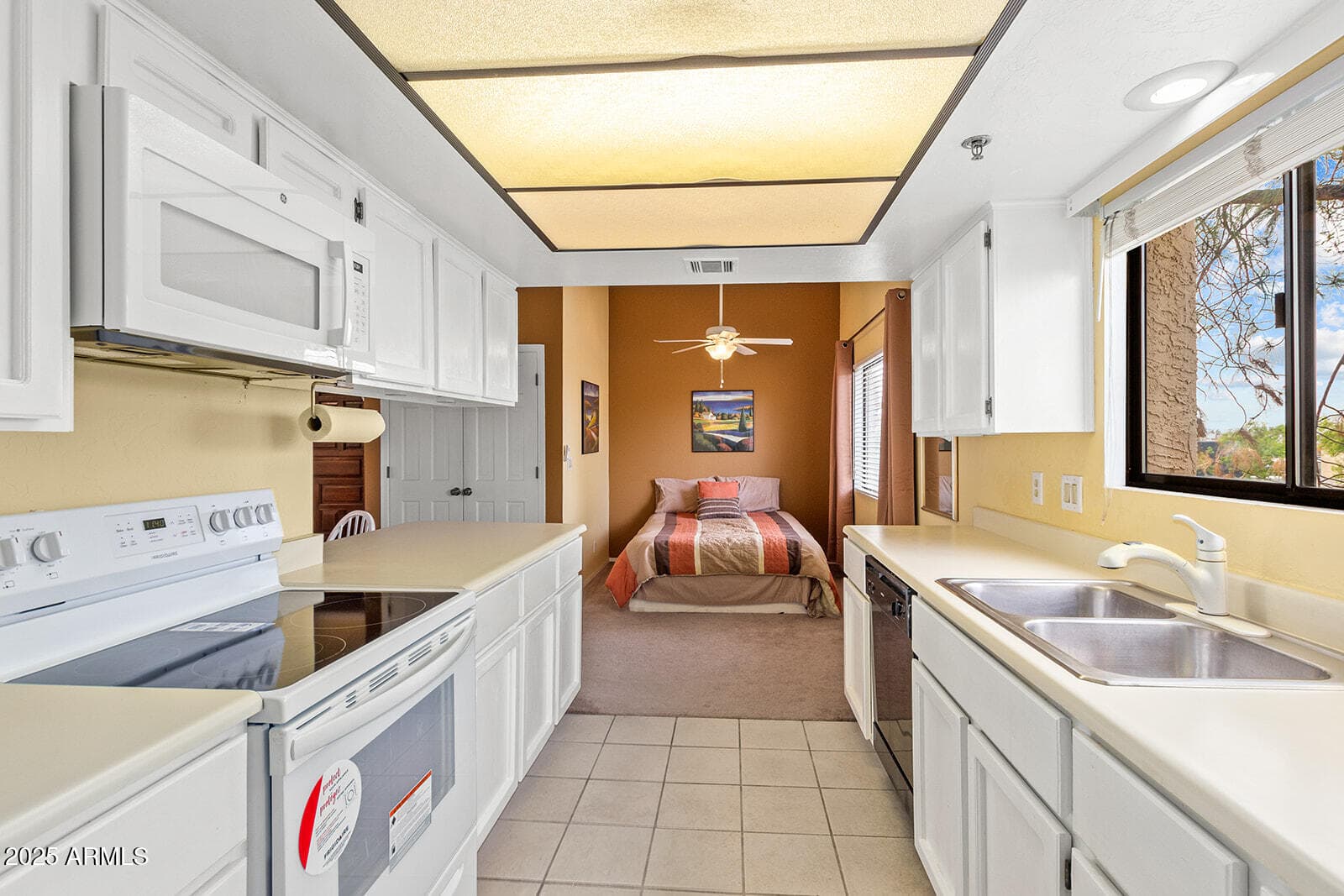3031 N CIVIC CENTER Plaza 306, Scottsdale, AZ 85251 — photo 12 of 42