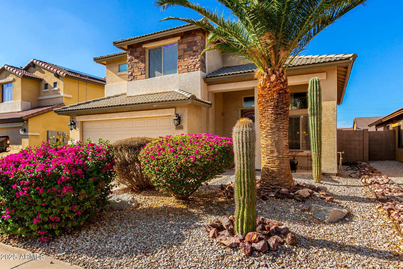 25036 W Vista Norte Street, Buckeye, AZ 85326 — photo 2 of 44