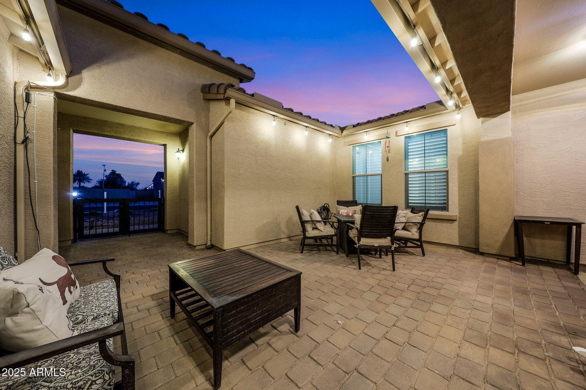 13532 W SIERRA VISTA Drive, Glendale, AZ 85307 — photo 6 of 88