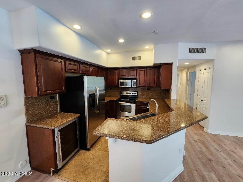 20660 N 40TH Street 2162, Phoenix, AZ 85050 — photo 15 of 52