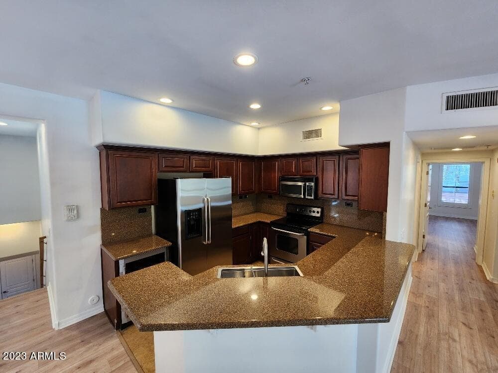 20660 N 40TH Street 2162, Phoenix, AZ 85050 — photo 16 of 52