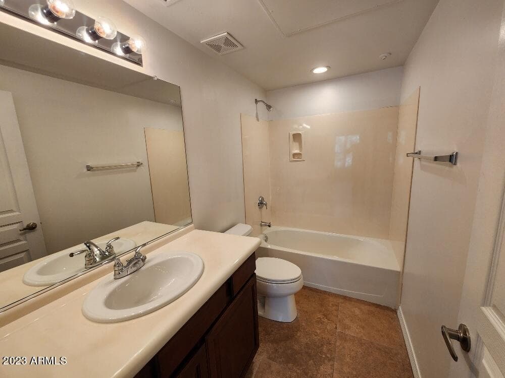 20660 N 40TH Street 2162, Phoenix, AZ 85050 — photo 20 of 52