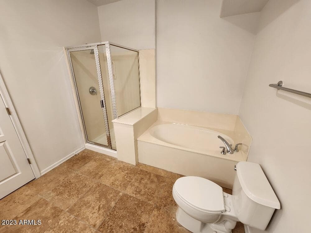 20660 N 40TH Street 2162, Phoenix, AZ 85050 — photo 29 of 52