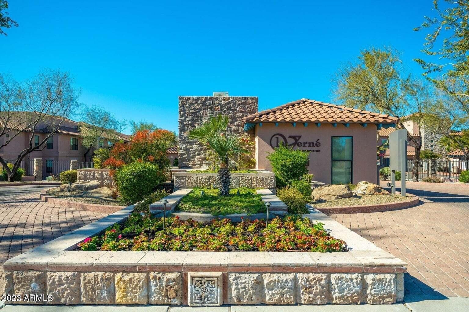 20660 N 40TH Street 2162, Phoenix, AZ 85050 — photo 31 of 52