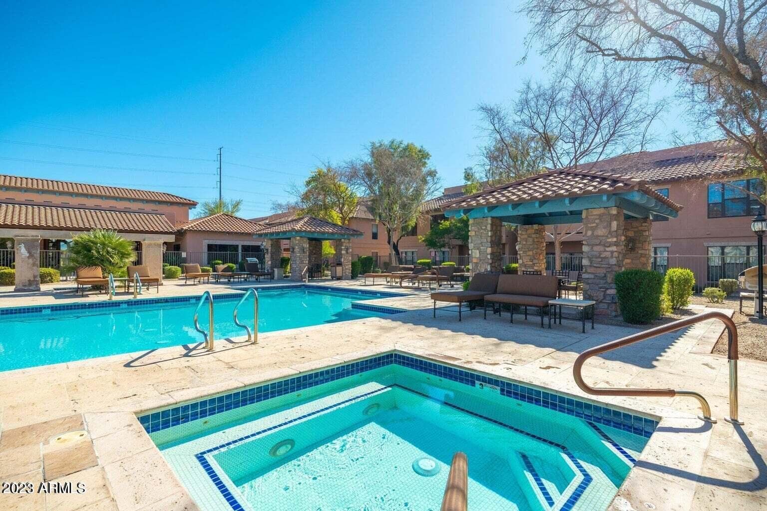20660 N 40TH Street 2162, Phoenix, AZ 85050 — photo 39 of 52