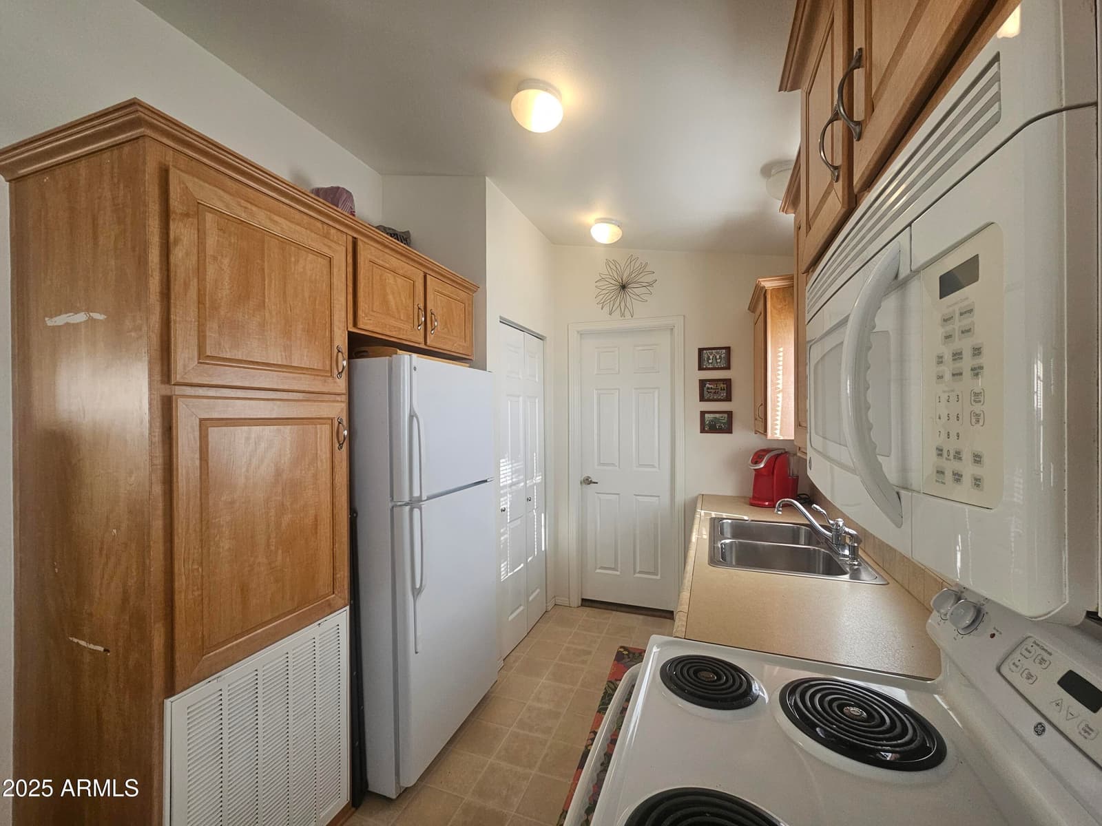 8700 E University Drive 2206, Mesa, AZ 85207 — photo 11 of 37