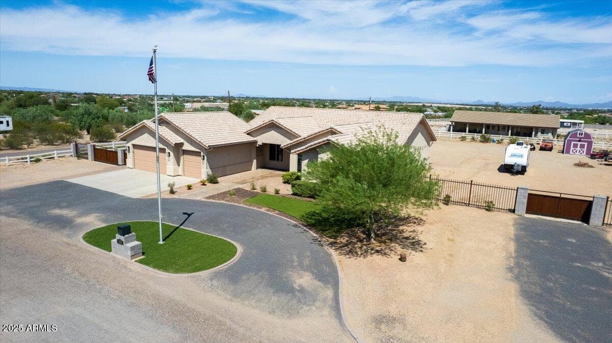 7106 W HOMBRE Road, San Tan Valley, AZ 85144 — photo 3 of 50