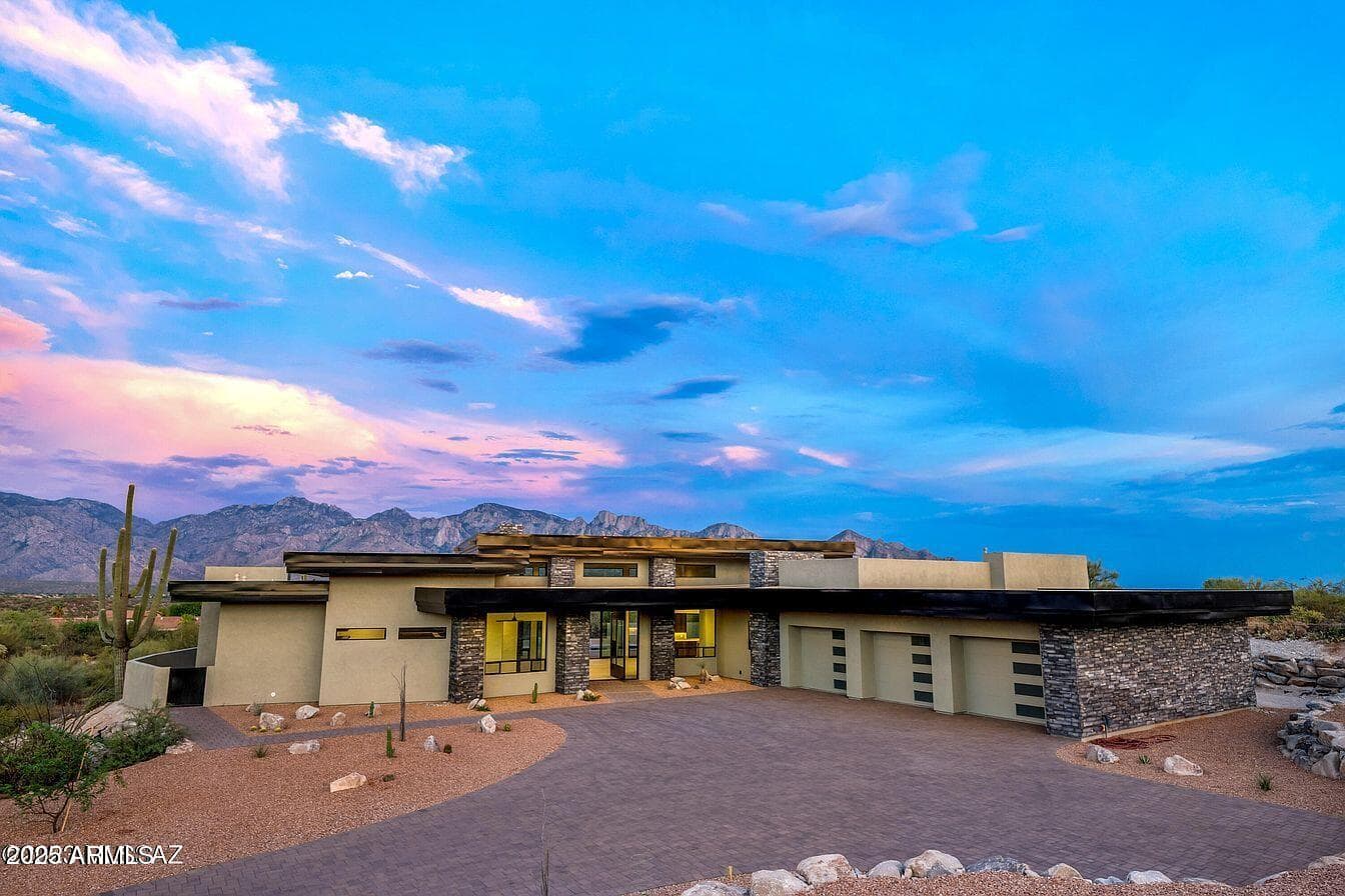 8560 E FATHER KINO Trail, Carefree, AZ 85377 — photo 7 of 26