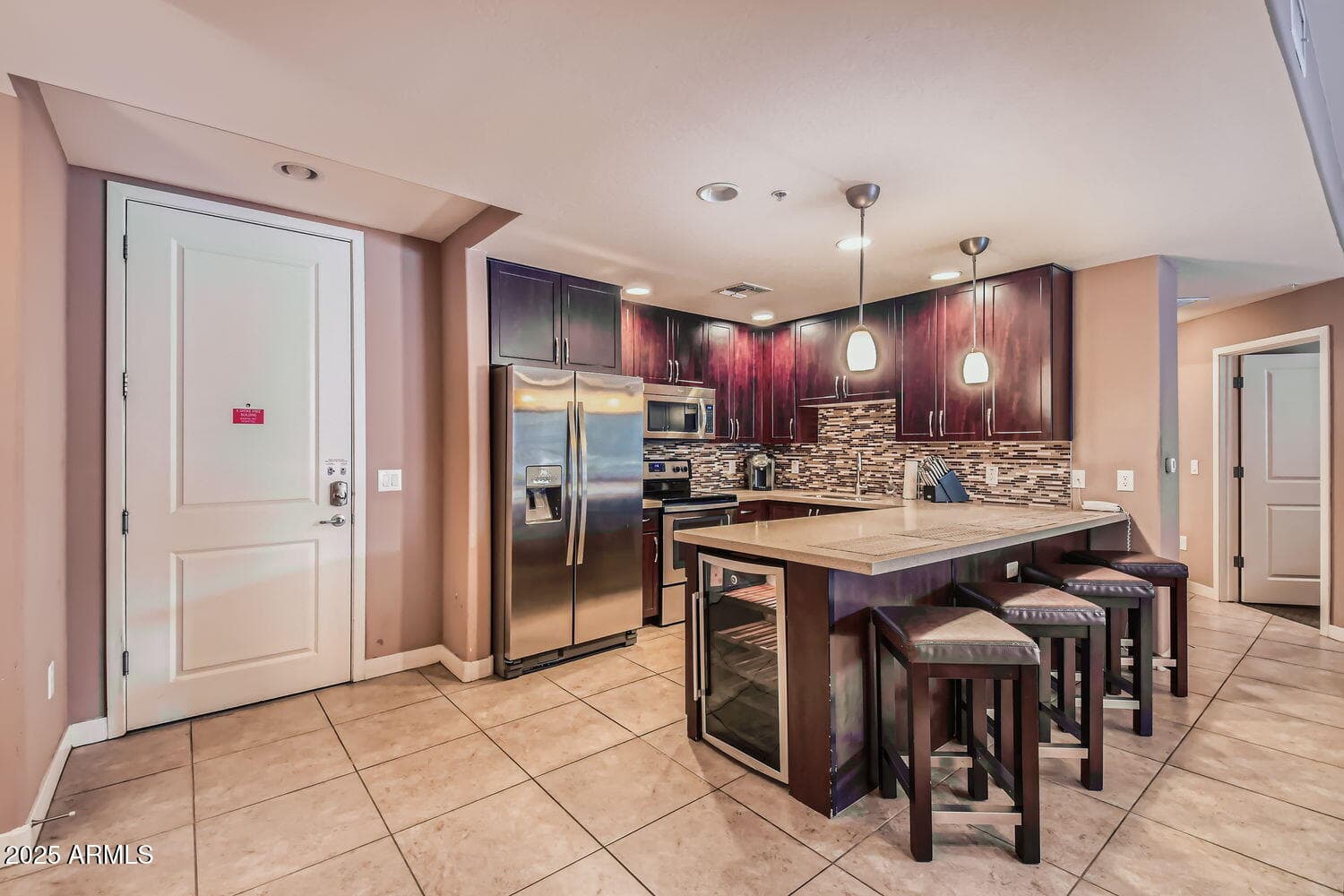 5450 E DEER VALLEY Drive 1180, Phoenix, AZ 85054 — photo 3 of 38