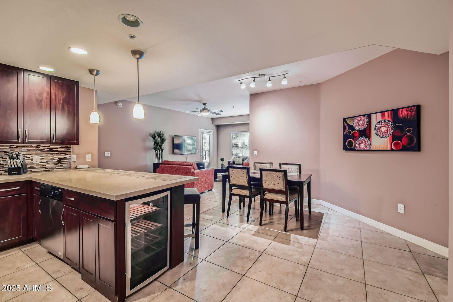 5450 E DEER VALLEY Drive 1180, Phoenix, AZ 85054 — photo 4 of 38