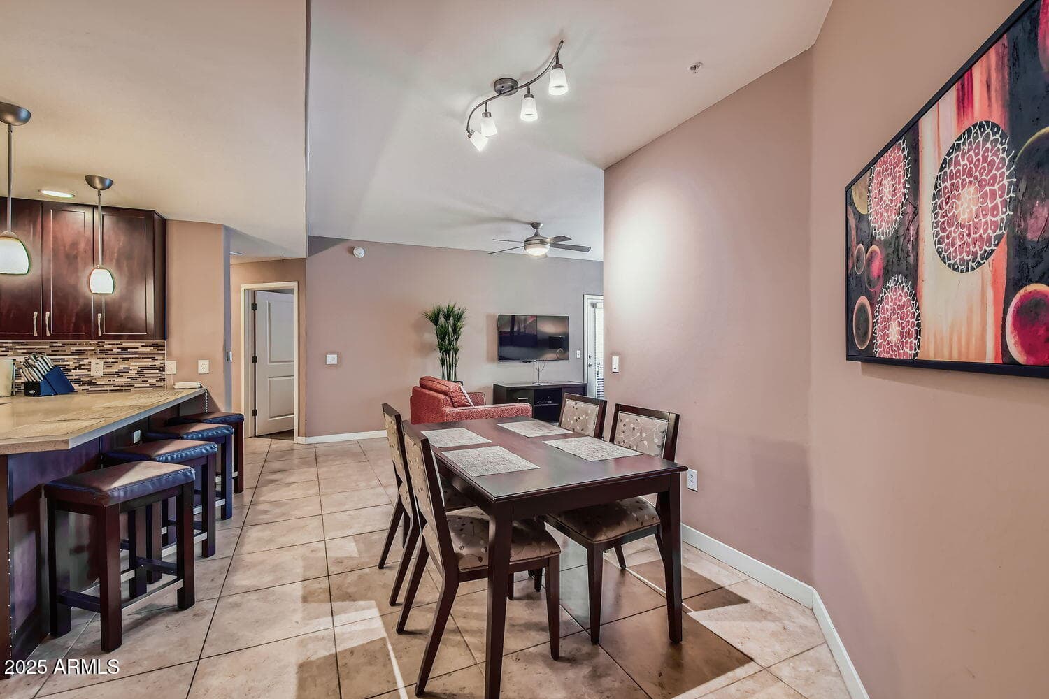 5450 E DEER VALLEY Drive 1180, Phoenix, AZ 85054 — photo 11 of 38