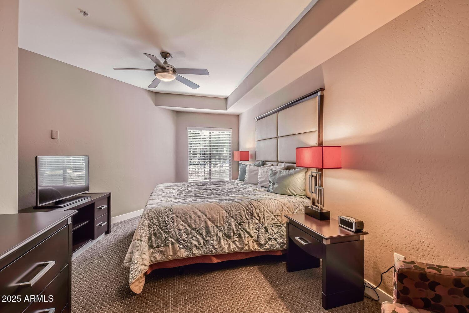 5450 E DEER VALLEY Drive 1180, Phoenix, AZ 85054 — photo 15 of 38