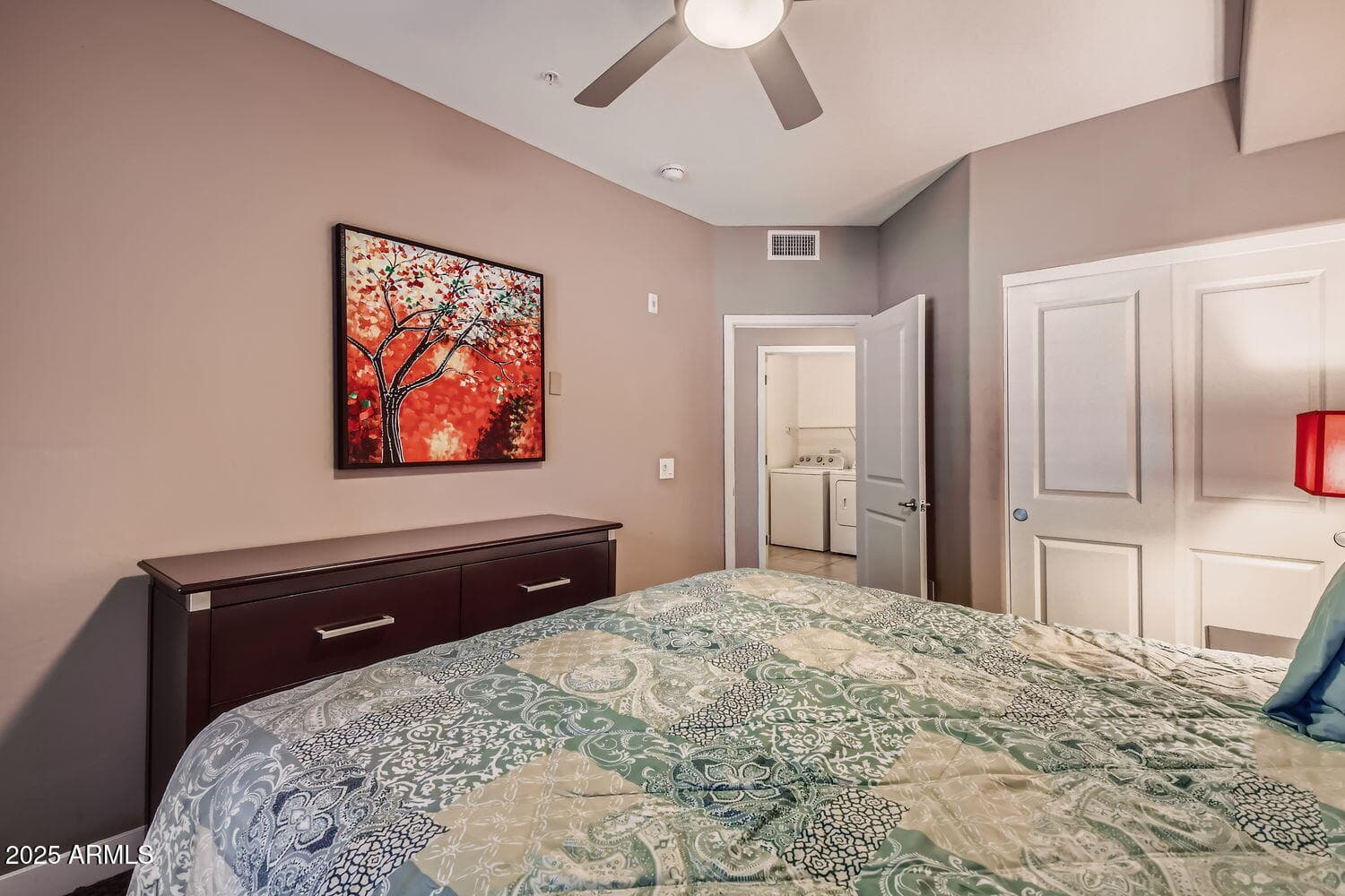 5450 E DEER VALLEY Drive 1180, Phoenix, AZ 85054 — photo 22 of 38
