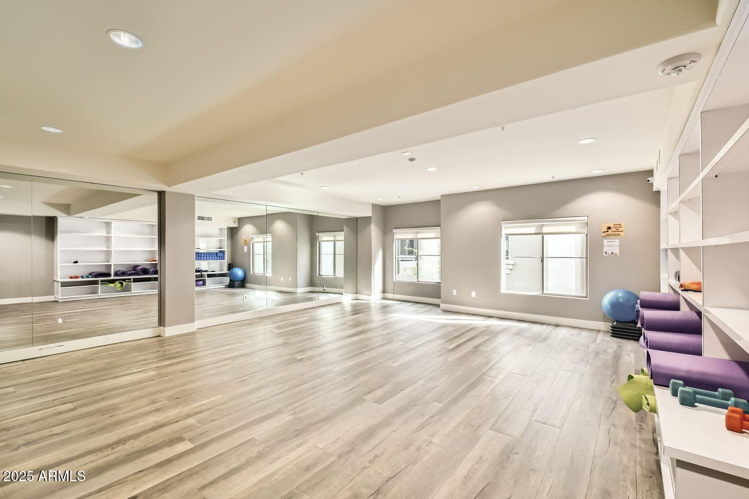 5450 E DEER VALLEY Drive 1180, Phoenix, AZ 85054 — photo 28 of 38