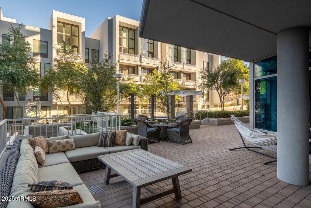 140 E RIO SALADO Parkway 111, Tempe, AZ 85281 — photo 8 of 47