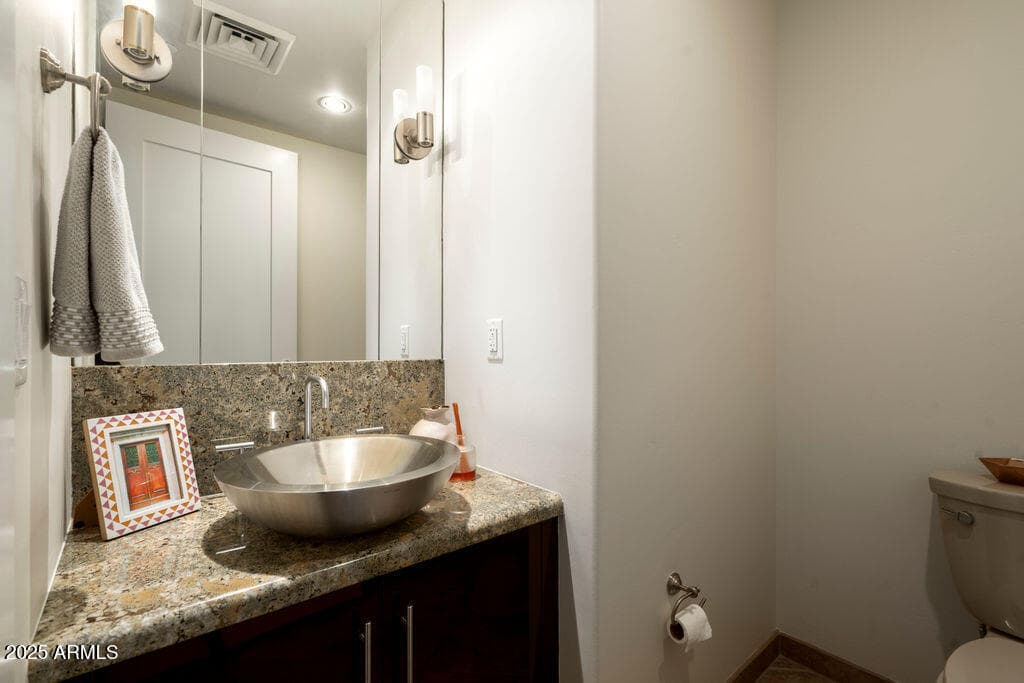 140 E RIO SALADO Parkway 111, Tempe, AZ 85281 — photo 14 of 47