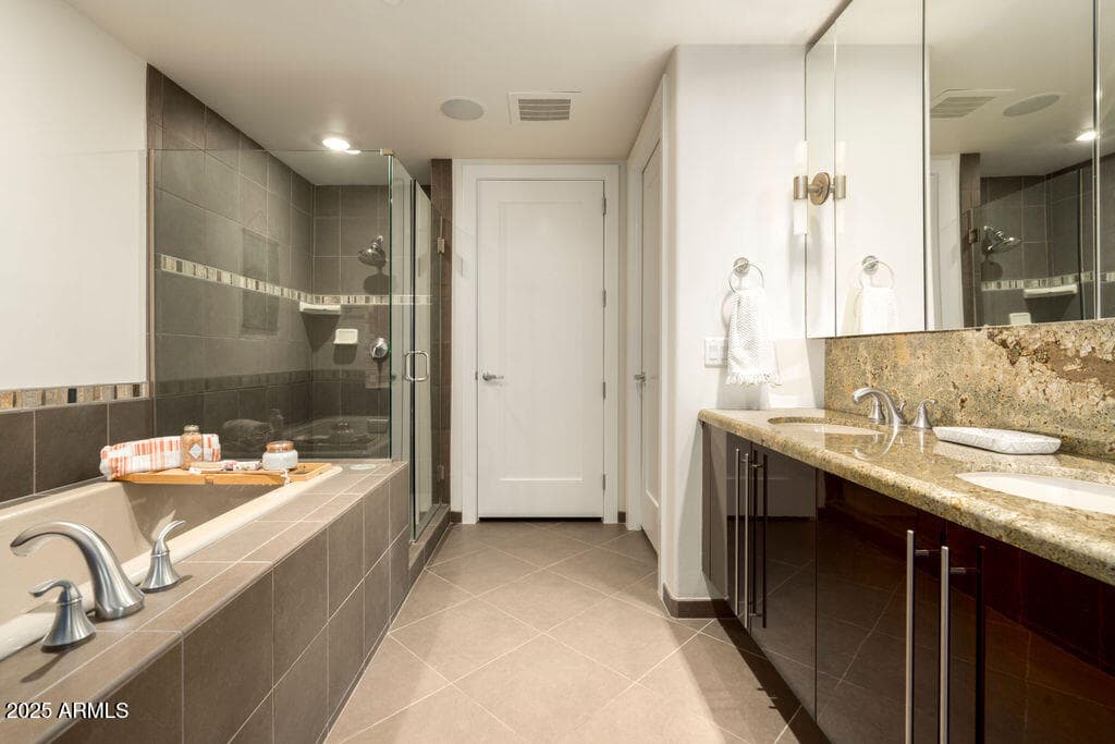 140 E RIO SALADO Parkway 111, Tempe, AZ 85281 — photo 18 of 47