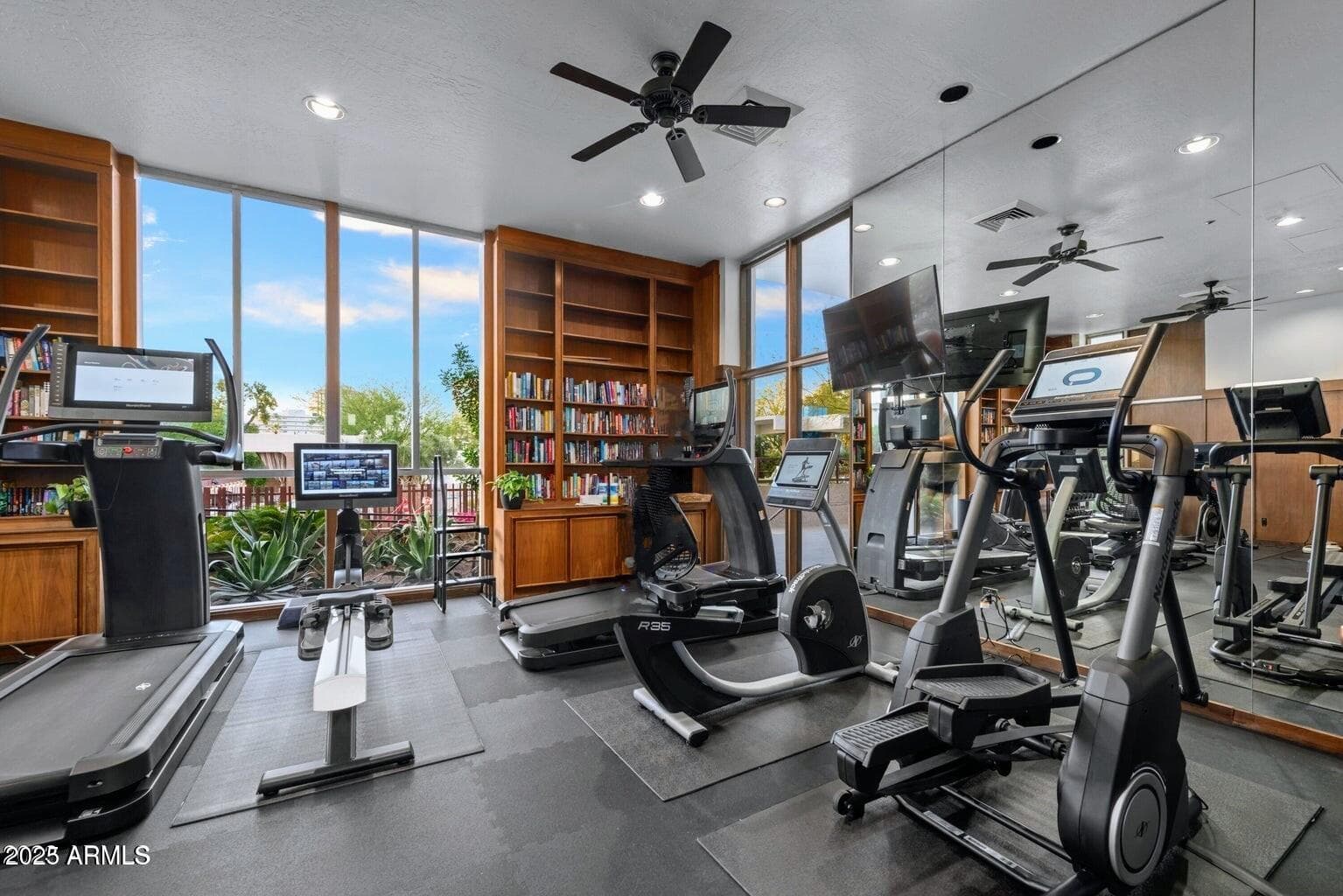 2323 N CENTRAL Avenue 1401, Phoenix, AZ 85004 — photo 50 of 83