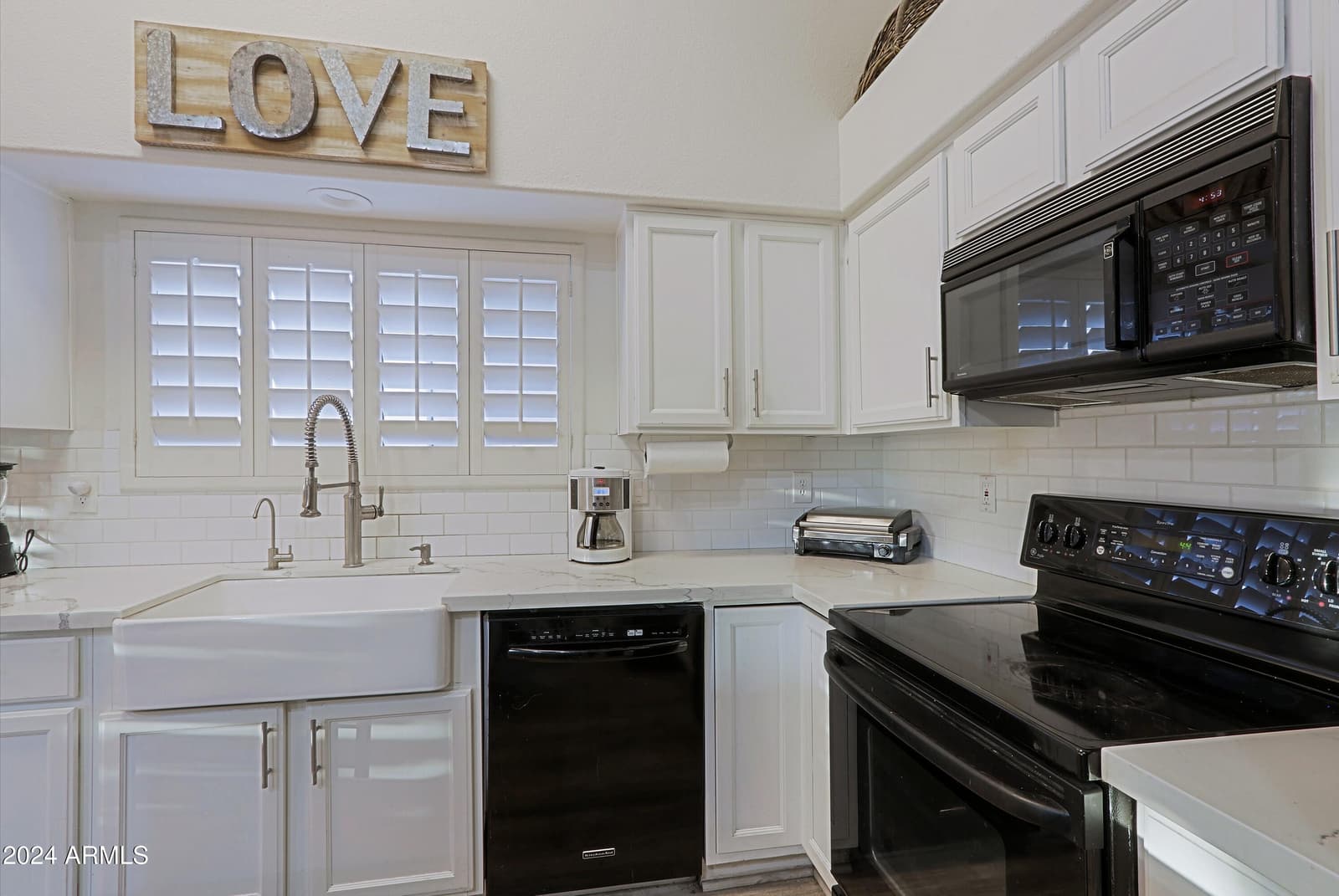 3846 N KINGS PEAK, Mesa, AZ 85215 — photo 16 of 55