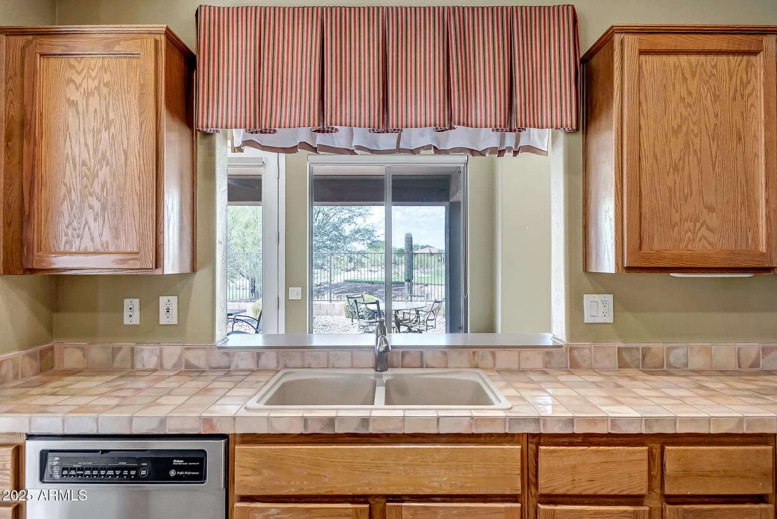 41604 N CEDAR CHASE Road, Anthem, AZ 85086 — photo 11 of 36