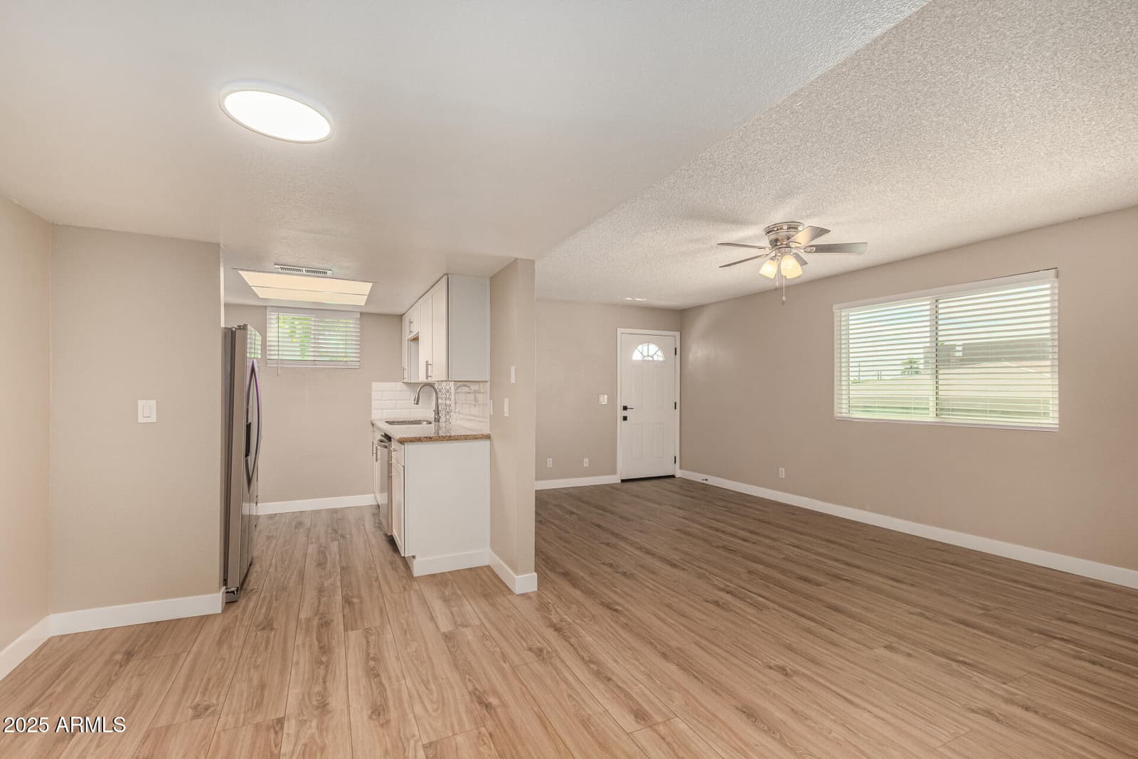 2633 W Ocotillo Road 3, Phoenix, AZ 85017 — photo 9 of 27