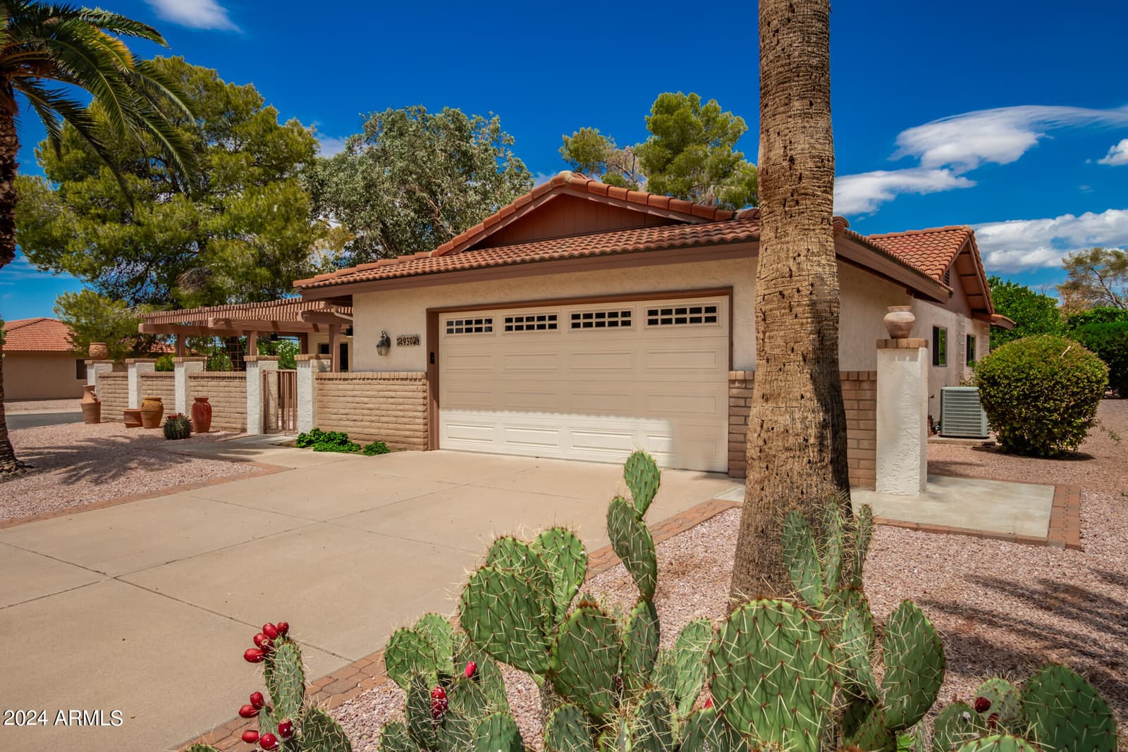 930 LEISURE WORLD, Mesa, AZ 85206 — photo 2 of 39