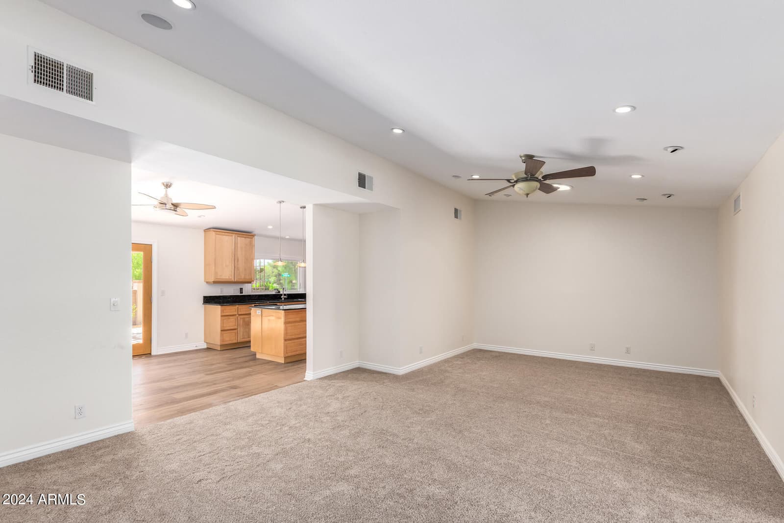930 LEISURE WORLD, Mesa, AZ 85206 — photo 13 of 39