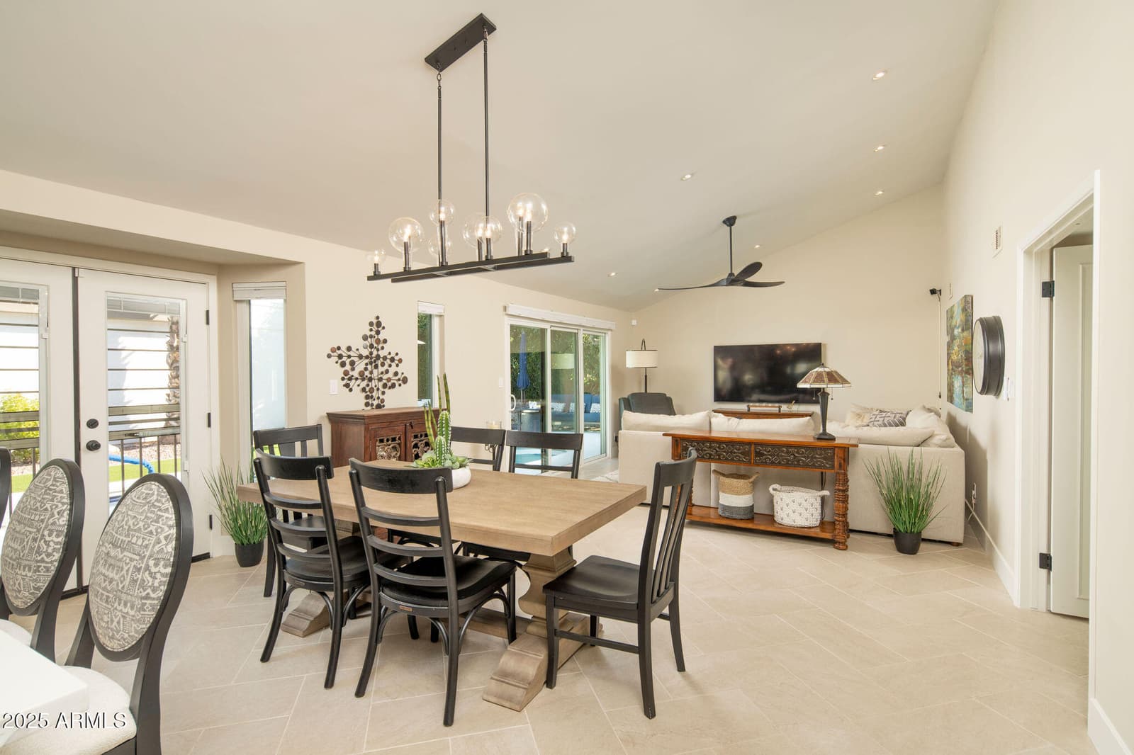 7605 E VIA DE LINDO, Scottsdale, AZ 85258 — photo 9 of 48