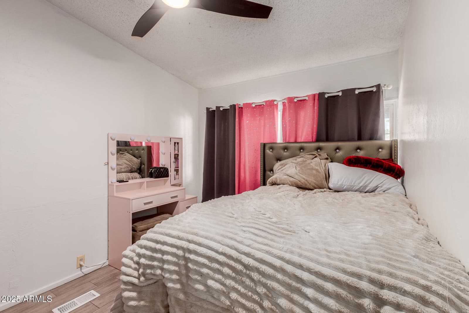 555 W WARNER Road 139, Chandler, AZ 85225 — photo 12 of 21