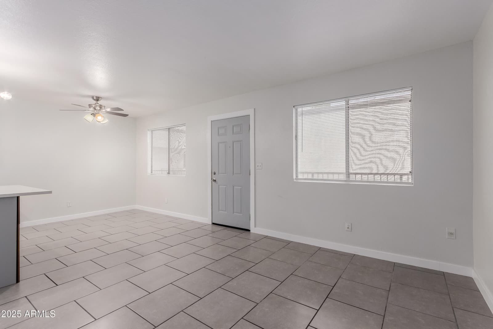 18202 N CAVE CREEK Road 245, Phoenix, AZ 85032 — photo 3 of 13