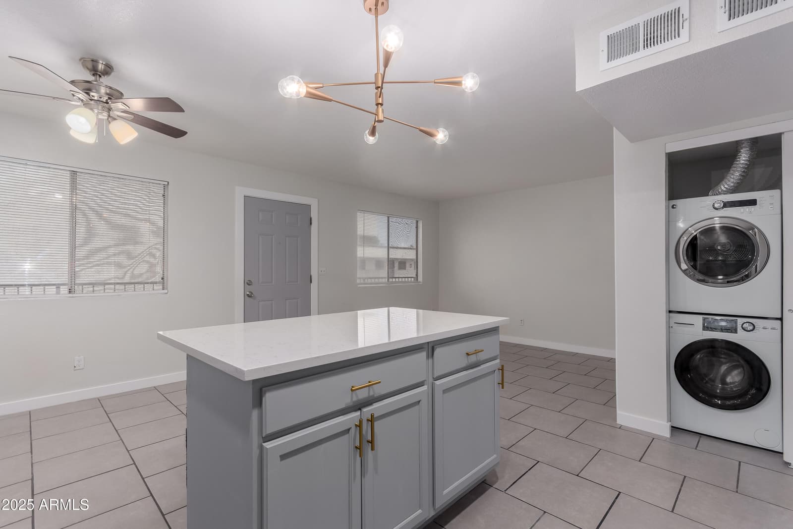 18202 N CAVE CREEK Road 245, Phoenix, AZ 85032 — photo 7 of 13