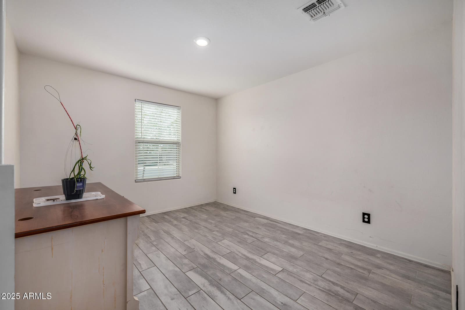 12668 W GLENN Drive, Glendale, AZ 85307 — photo 25 of 32