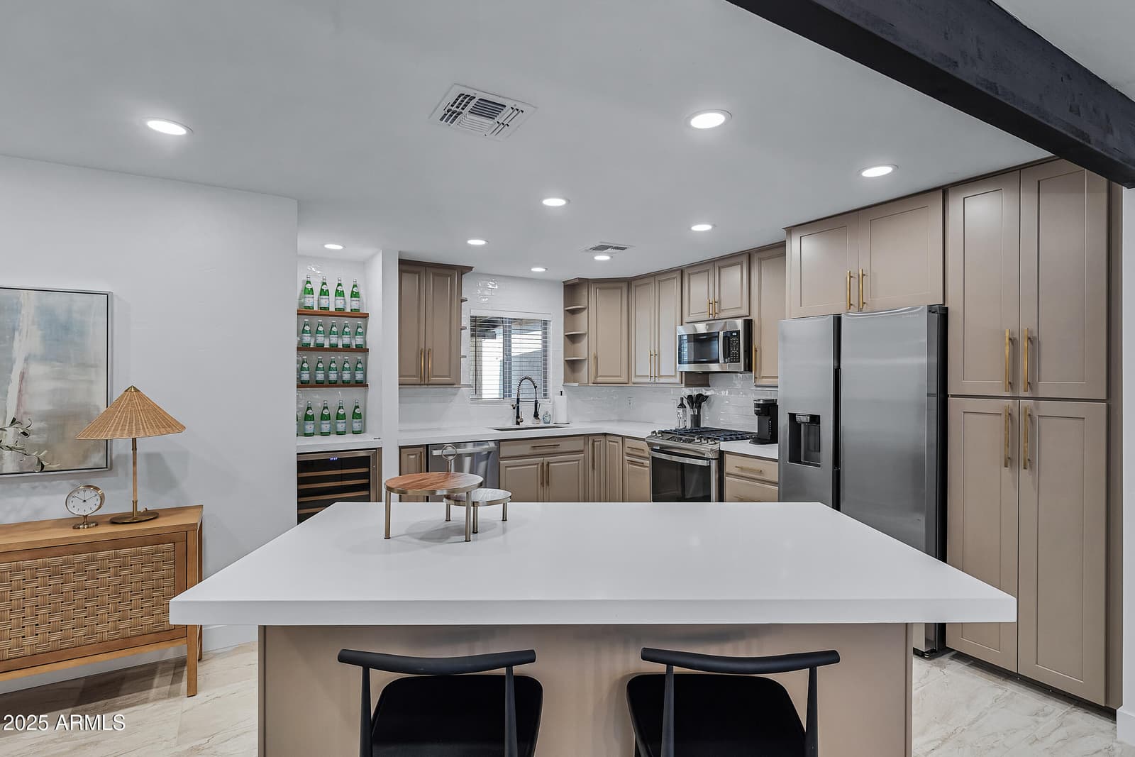 7308 N 7TH Avenue, Phoenix, AZ 85021 — photo 10 of 42