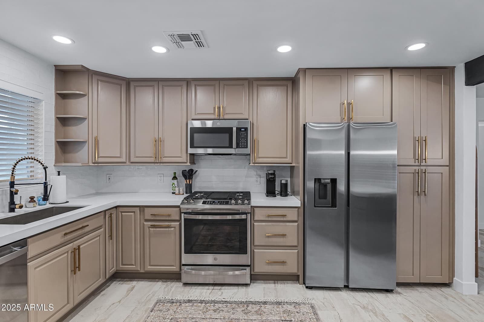 7308 N 7TH Avenue, Phoenix, AZ 85021 — photo 14 of 42
