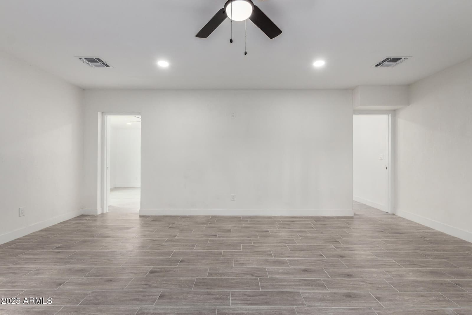 8104 N 45th Avenue, Glendale, AZ 85302 — photo 33 of 48