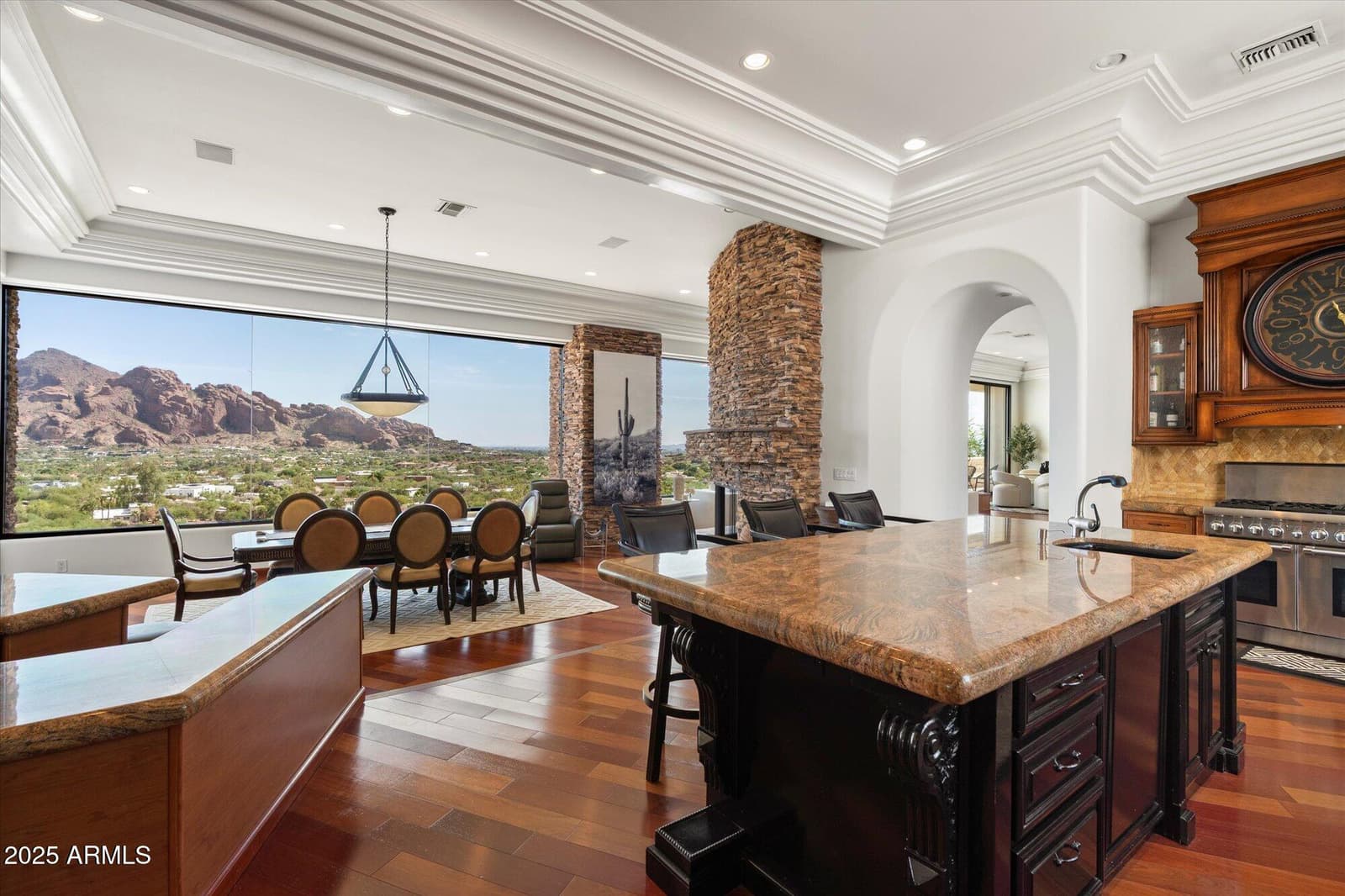 6827 N HIGHLANDS Drive, Paradise Valley, AZ 85253 — photo 33 of 108