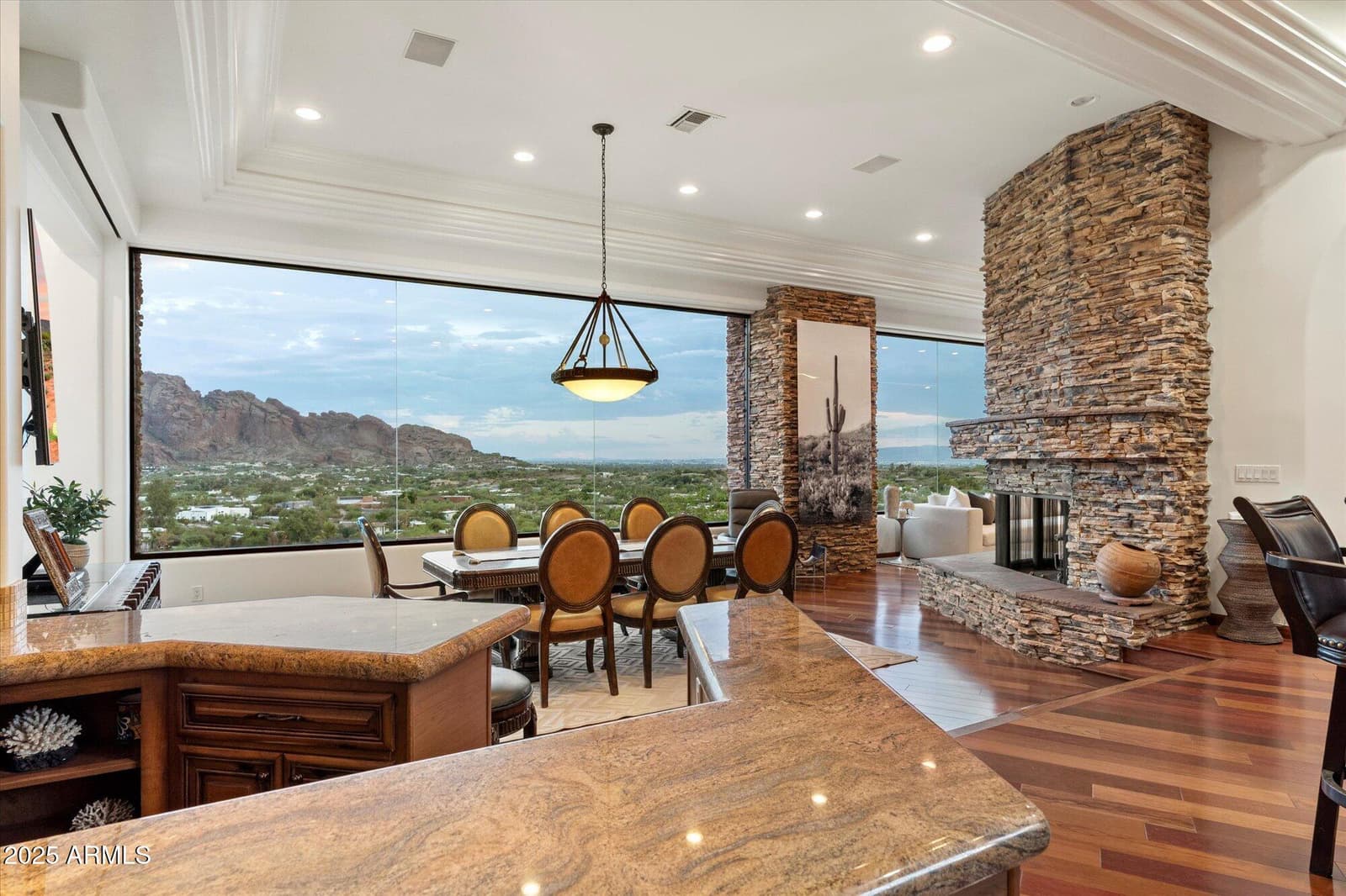 6827 N HIGHLANDS Drive, Paradise Valley, AZ 85253 — photo 29 of 108