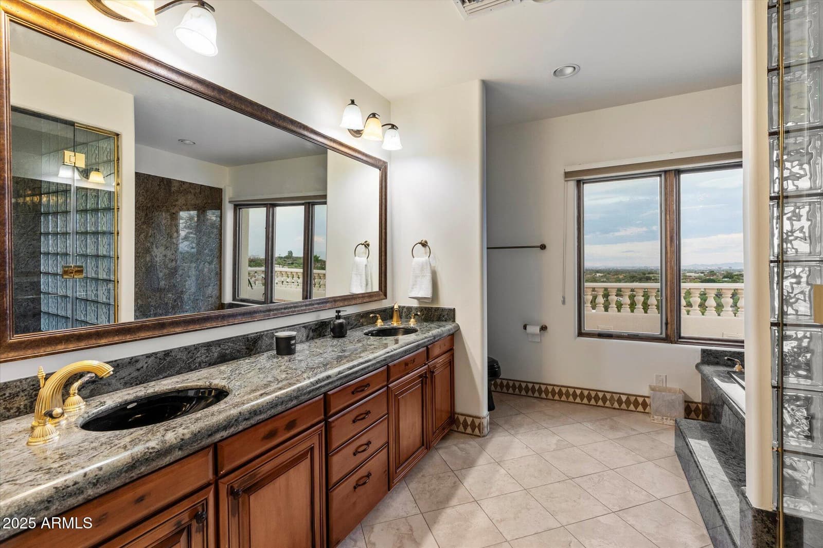 6827 N HIGHLANDS Drive, Paradise Valley, AZ 85253 — photo 51 of 108