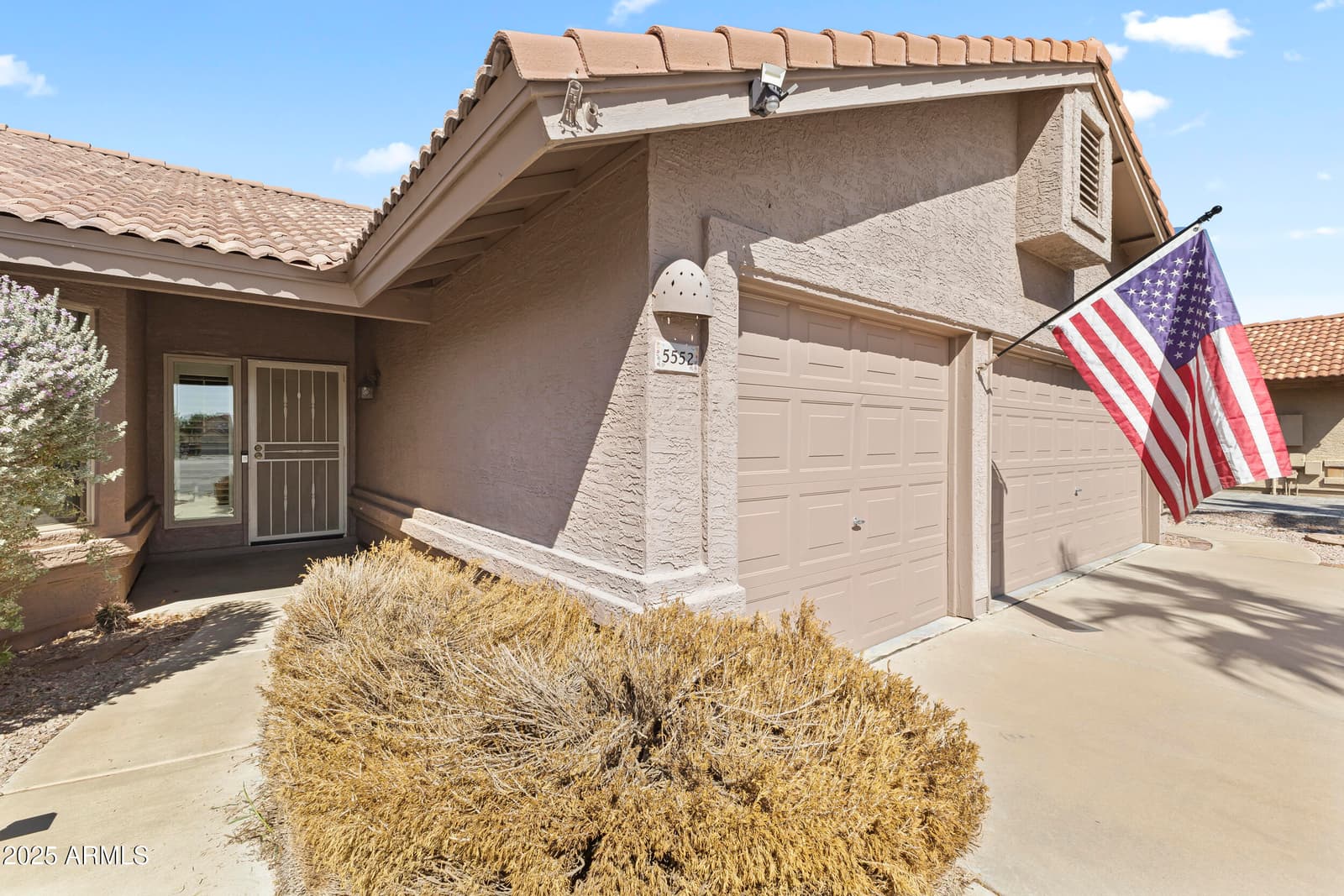 5552 E Enrose Street, Mesa, AZ 85205 — photo 4 of 40