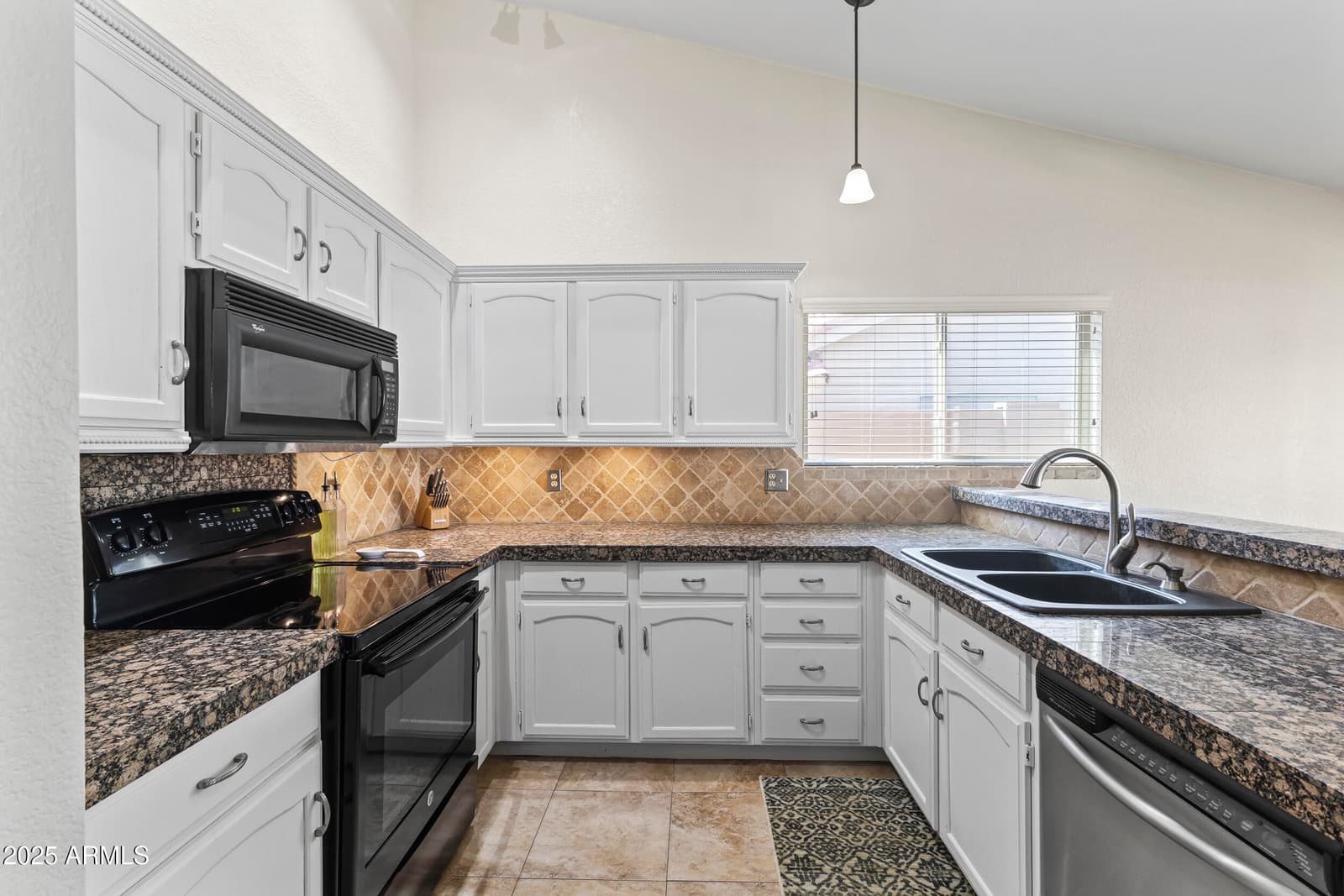 5552 E Enrose Street, Mesa, AZ 85205 — photo 16 of 40