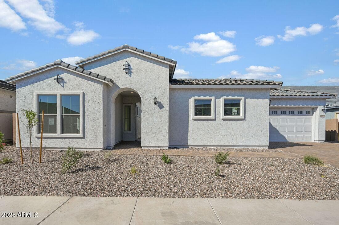 7660 W REMUDA Drive, Peoria, AZ 85383 — photo 2 of 45