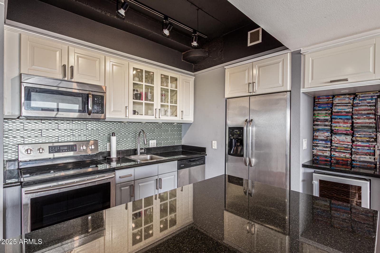 4750 N CENTRAL Avenue 7B, Phoenix, AZ 85012 — photo 5 of 30