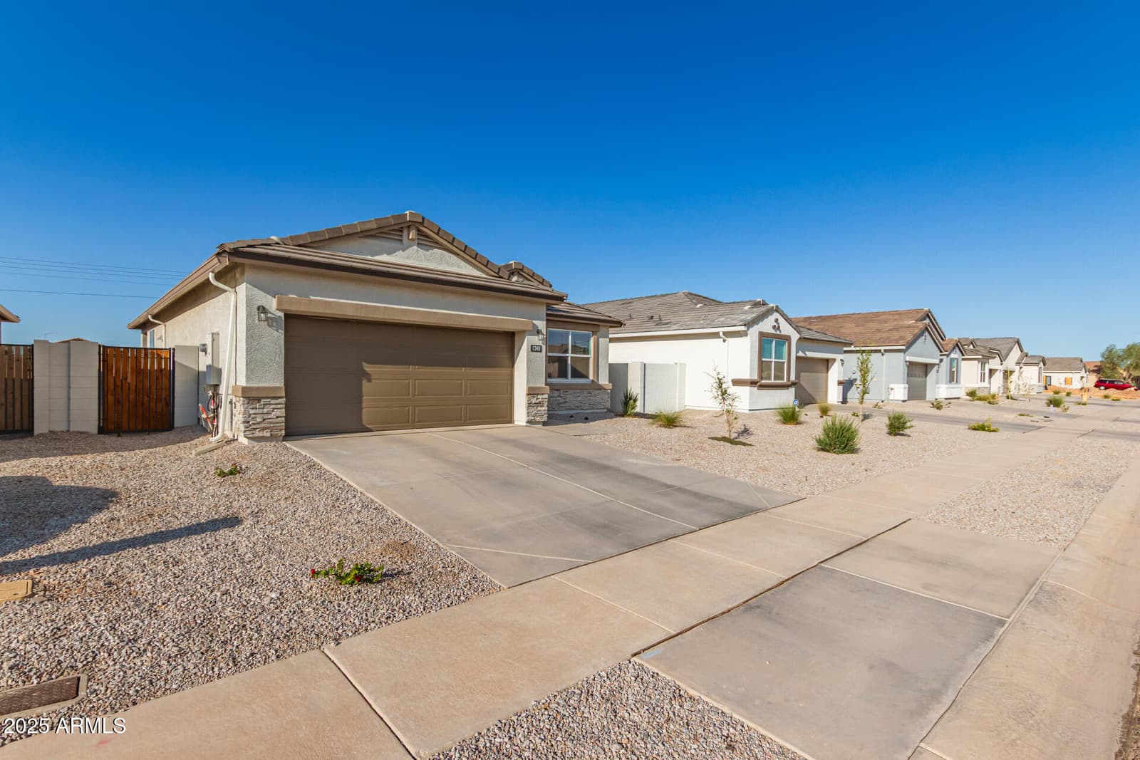 1348 W HESS Avenue, Coolidge, AZ 85128 — photo 2 of 22