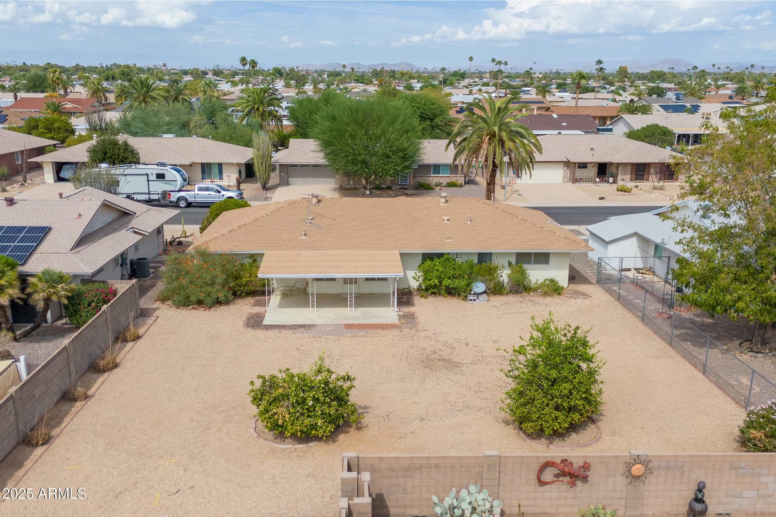 10301 W CHARTER OAK Drive, Sun City, AZ 85351 — photo 9 of 31