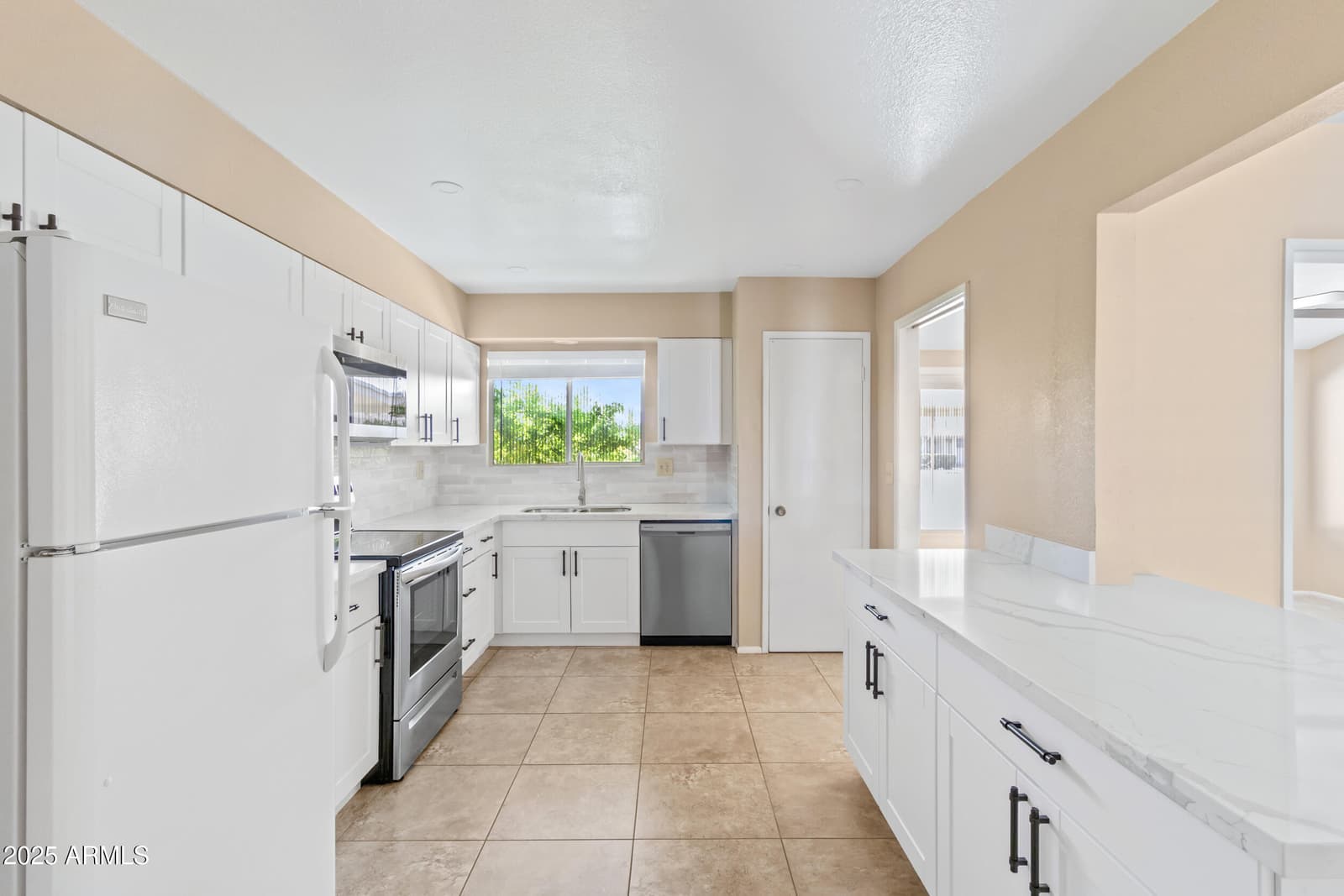10301 W CHARTER OAK Drive, Sun City, AZ 85351 — photo 17 of 31