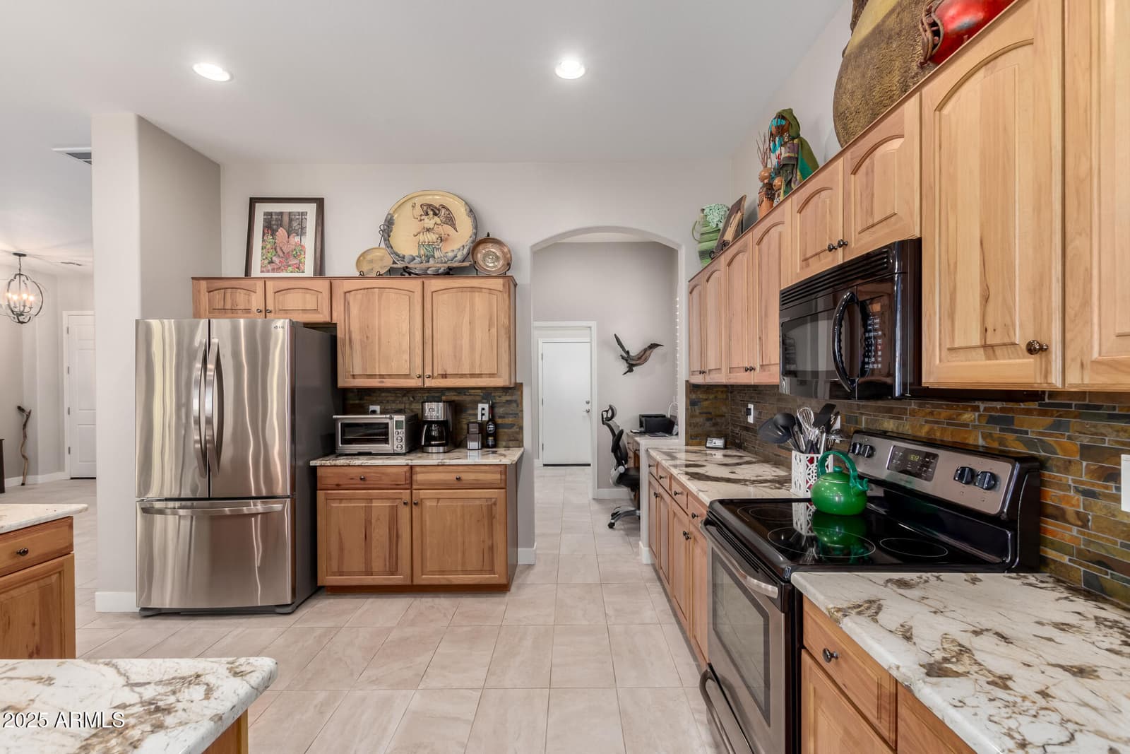 31492 N SONZA Way, San Tan Valley, AZ 85143 — photo 17 of 67