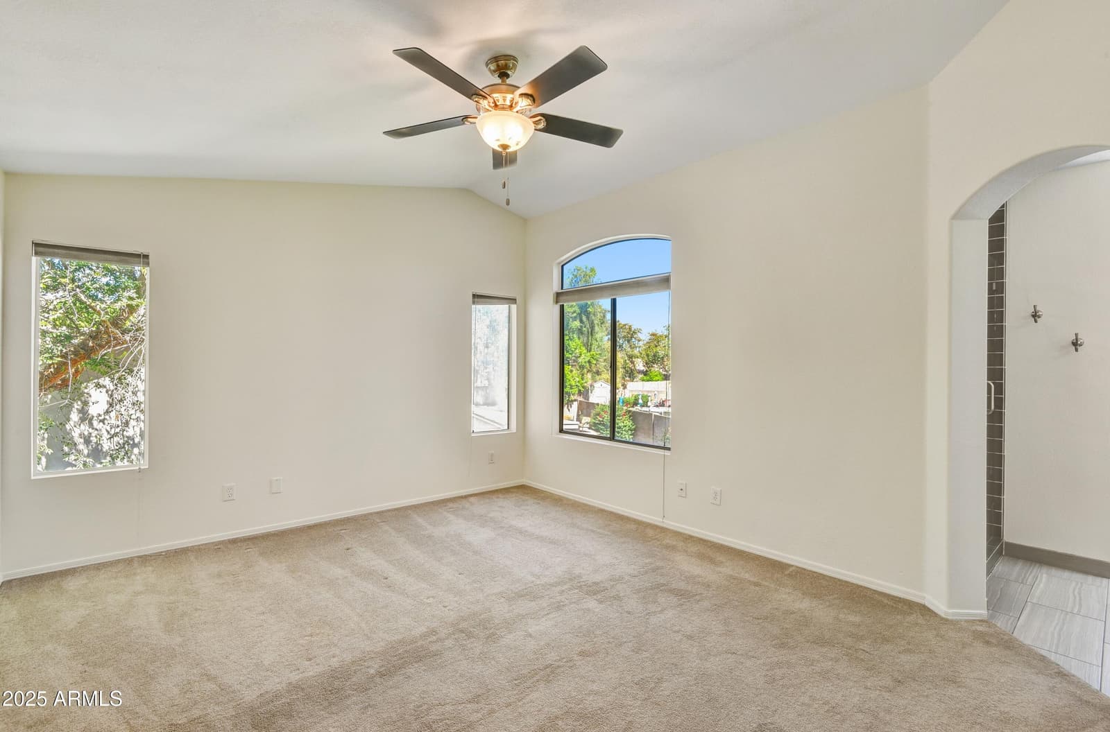 21927 N 74TH Lane, Glendale, AZ 85310 — photo 18 of 32