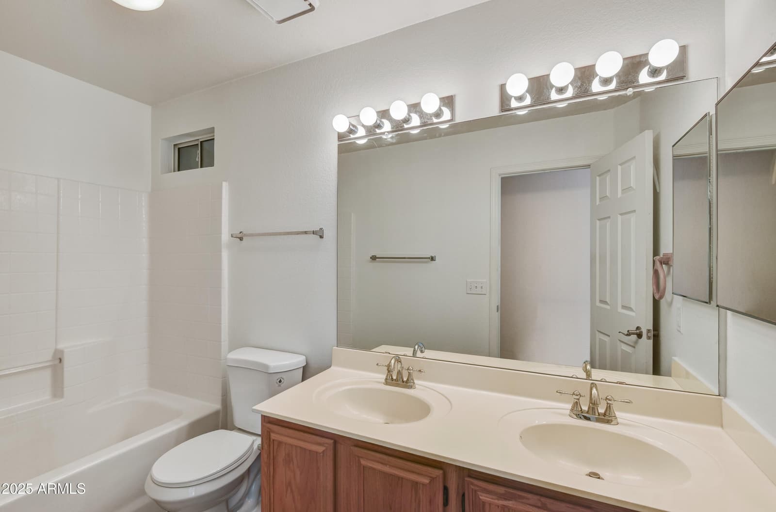 21927 N 74TH Lane, Glendale, AZ 85310 — photo 25 of 32